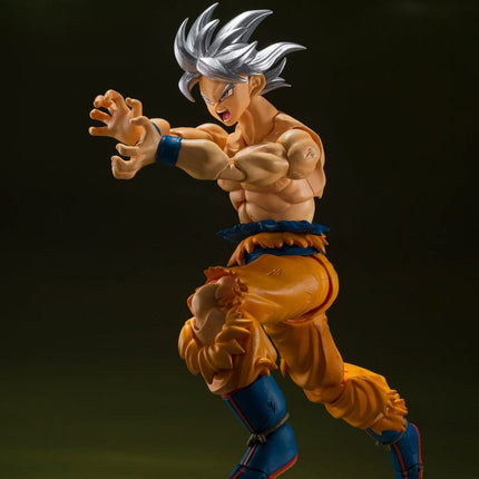 Son Goku Ultra Instinct (Toyotarou Edition) Dragon Ball Super S.H. Figuarts Action Figure 14 cm