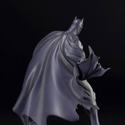 DC Comics ARTFX PVC Statuetka 1/6 Batman (Batman: Hush) 28cm