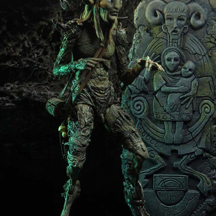 Old Faun Guillermo del Toro Signature Collection Action Figure (Pan's Labyrinth) 23 cm NECA 33157