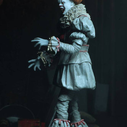 Ultimate Pennywise Clown Danzante Stephen King's It 2017 Action Figure  18cm NECA 45470 (3948444876897)